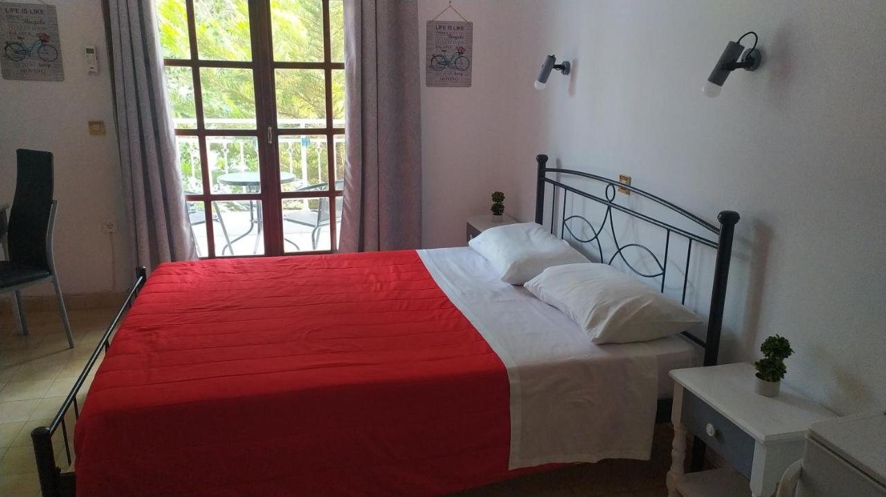 Nitsas Studio'S Kremasti  Bagian luar foto